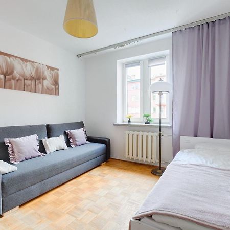 Spacious Apartment In Green Location Varšava Exteriér fotografie