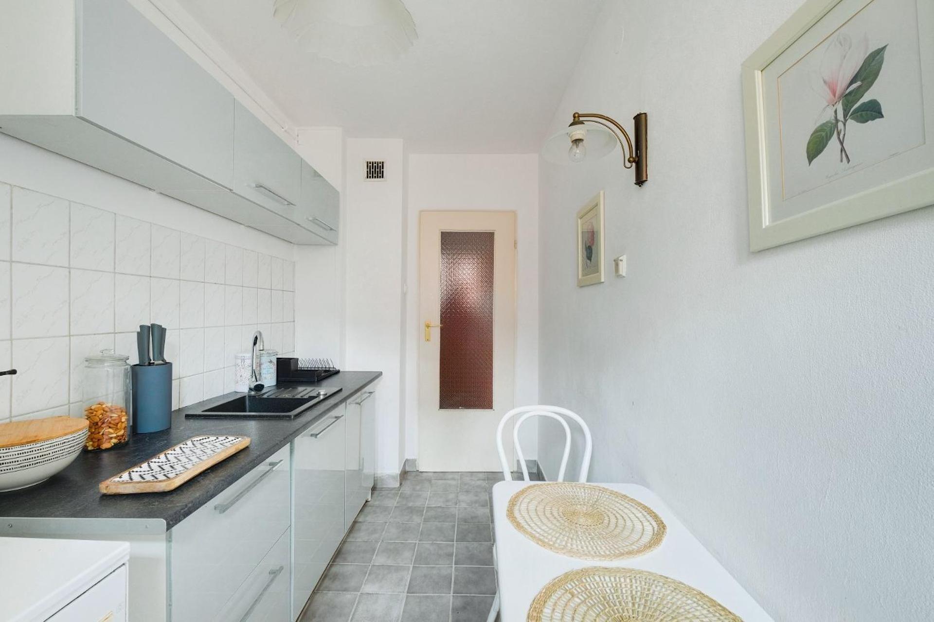 Spacious Apartment In Green Location Varšava Exteriér fotografie